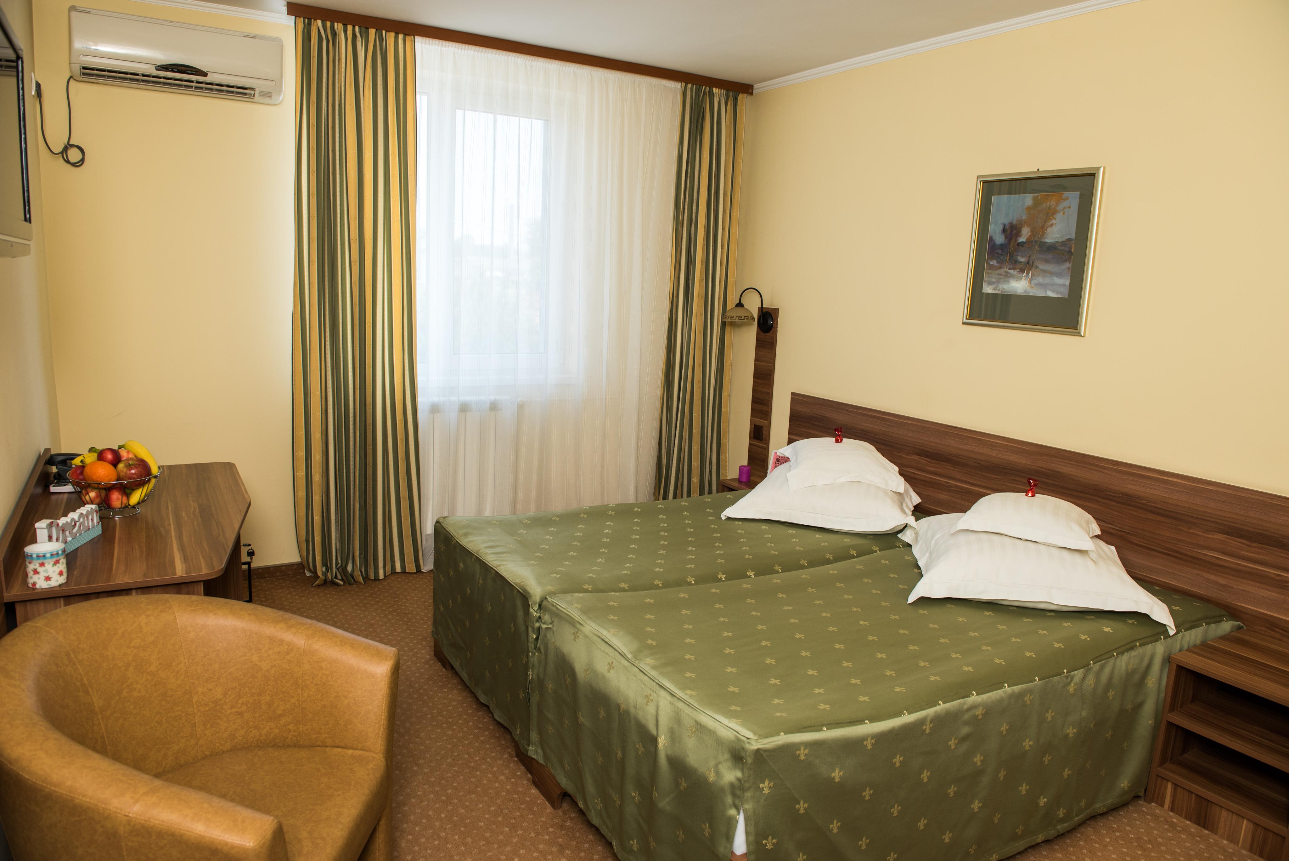 Hotel Lyra Oradea Eksteriør bilde